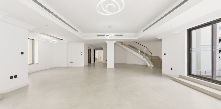 Korter asukohaga Jumeirah Beach Residence, Dubai, AÜE: 5 magamistoaga, 569.47 m² Nr 749135