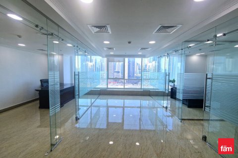Dubai, UAE의 사무실 96.2제곱미터 번호 706022