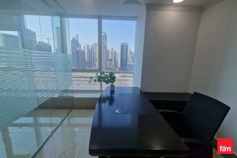 Dubai、UAE にあるオフィスの賃貸物件 96.2 m2、No706022 - 写真 13
