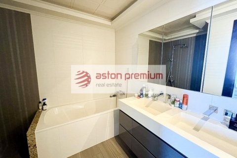 Apartamento en venta en Palm Jumeirah, Dubai, EAU 2 dormitorios, 158.8 m2 № 641867 - foto 13