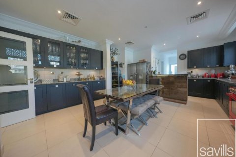 Palm Jumeirah, Dubai, संयुक्त अरब अमीरात में विला, 6 बेडरूम, 883 वर्ग मीटर, संख्या 635530 - फ़ोटो 15