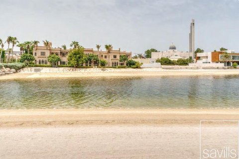 Villa in Palm Jumeirah, Dubai, UAE 7 bedrooms, 790 sq.m. № 635532 - photo 16