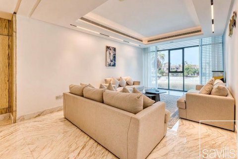 Villa in Palm Jumeirah, Dubai, UAE 7 bedrooms, 790 sq.m. № 635532 - photo 10