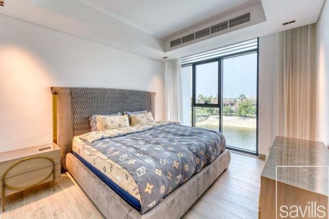 Villa in Palm Jumeirah, Dubai, UAE 7 bedrooms, 790 sq.m. № 635532 - photo 17