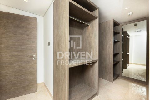 Apartment til salg i Business Bay, Dubai, UAE 2 soveværelser, 157 kvm № 683788 - foto 8