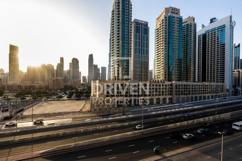 Apartament na sprzedaż w Business Bay, Dubai, ZEA 2 sypialnie, 154 mkw., nr 683789 - zdjęcie 8