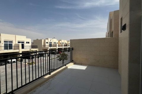 Adosado en venta en DAMAC Hills (Akoya by DAMAC), Dubai, EAU 4 dormitorios, 112 m2 № 679664 - foto 15