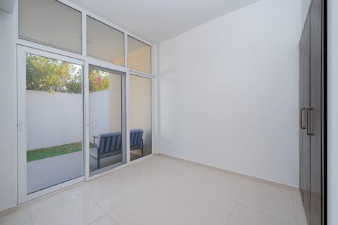 فيلا للإيجار في داماك هيلز (أكويا باي داماك)، دبي، الإمارات العربية المتحدة 4 غرفة نوم ، 112 متر مربع ، رقم 679658 - صورة 14