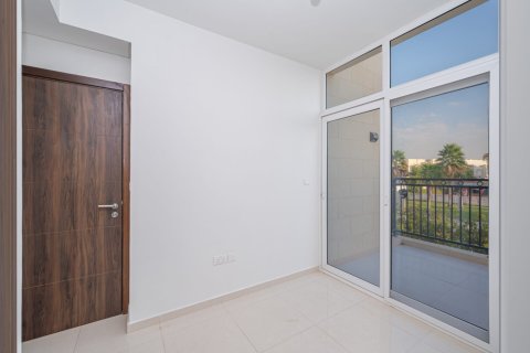 فيلا للإيجار في داماك هيلز (أكويا باي داماك)، دبي، الإمارات العربية المتحدة 4 غرفة نوم ، 112 متر مربع ، رقم 679658 - صورة 5