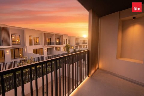 Casa urbana para arrendamento em Jebel Ali, Dubai, EAU 4 quartos, 339.6 m2 № 758353 - foto 4