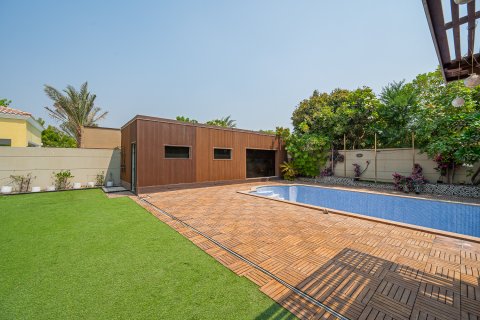 Вилла Jumeirah Park, Дубай, БАӘ-да 4 жатын бөлмелер, 471 м² № 750939 - фото 24