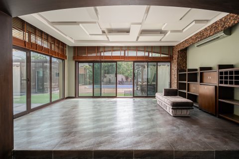 Вилла Jumeirah Park, Дубай, БАӘ-да 4 жатын бөлмелер, 471 м² № 750939 - фото 5