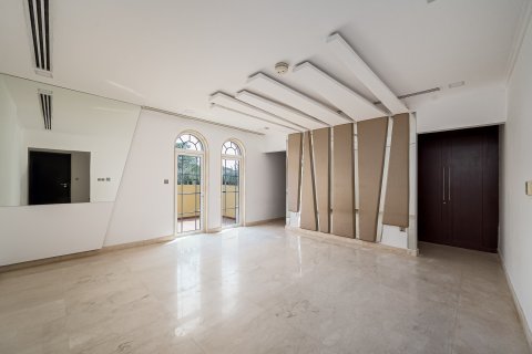 Вилла Jumeirah Park, Дубай, БАӘ-да 4 жатын бөлмелер, 471 м² № 750939 - фото 11