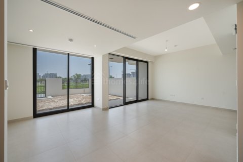 Városi lakóépület itt: Town Square, Dubai, EAE, 3 hálószoba, 172 m², azonosító: 714141 - fénykép 2