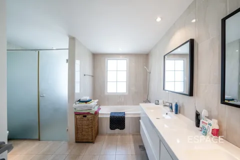 فيلا للبيع في Jumeirah Village Triangle، دبي، الإمارات العربية المتحدة 5 غرفة نوم ، 356 متر مربع ، رقم 649583 - صورة 10