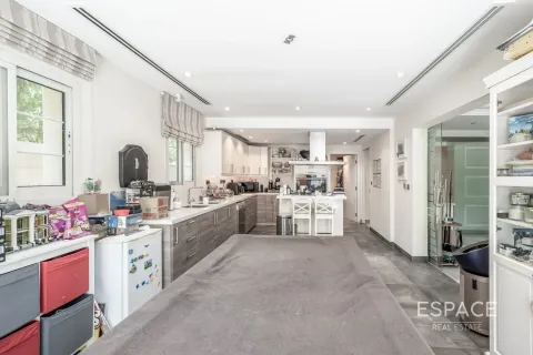 فيلا للبيع في Jumeirah Village Triangle، دبي، الإمارات العربية المتحدة 5 غرفة نوم ، 356 متر مربع ، رقم 649583 - صورة 5