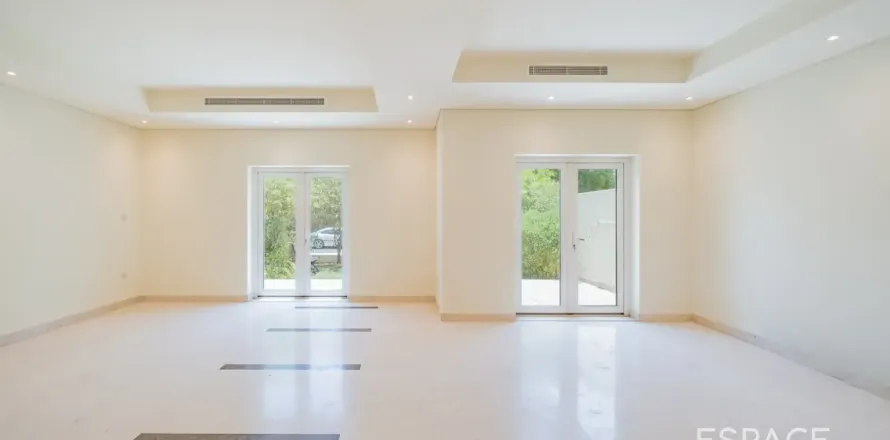 Kuća u nizu u Al Furjan, Dubai, UAE 301 m2, 3 spavaćih soba Br. 737760
