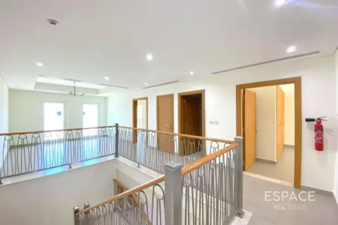 Kuća u nizu u Al Furjan, Dubai, UAE 3 spavaćih soba, 301 m2 Br. 737760 - fotografija 11