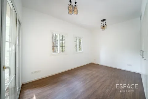 Villa The Springs, Dubaijā, AAE 2 istabas, 153 m2 Nr. 737762 - attēls 12
