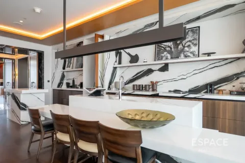 Tomannsbolig til salgs i Business Bay, Dubai, Emiratene 4 soverom, 735 kvm Nr. 737763 - Foto 4