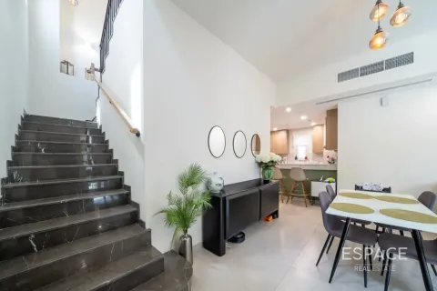 Villa Dubai Landjā, AAE 2 istabas, 172 m2 Nr. 737759 - attēls 8