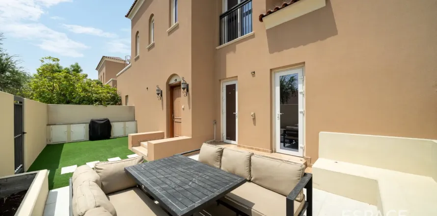 Villa Dubai Landjā, AAE 2 istabas, 172 m2 Nr. 737759