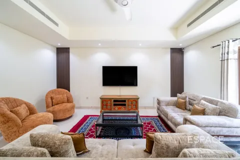 Kuća u nizu u Al Furjan, Dubai, UAE 3 spavaćih soba, 262 m2 Br. 737764 - fotografija 5