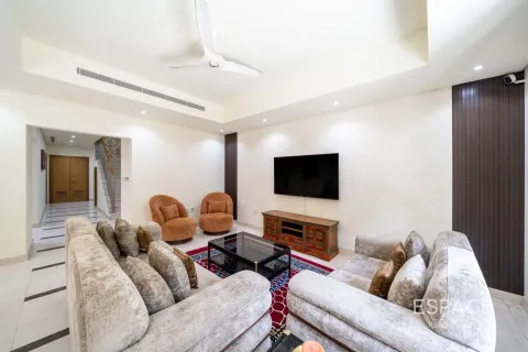 Kuća u nizu u Al Furjan, Dubai, UAE 3 spavaćih soba, 262 m2 Br. 737764 - fotografija 7