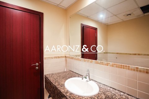 Apartamento en alquiler en Jumeirah Beach Residence, Dubai, EAU 1 dormitorio, 111.3 m2 № 670686 - foto 8