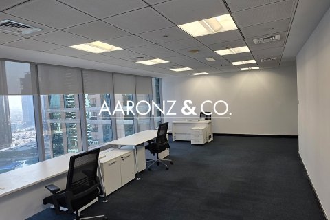 Jumeirah Lake Towers, Dubai, संयुक्त अरब अमीरात में कार्यालय, 168 वर्ग मीटर, संख्या 670687 - फ़ोटो 2