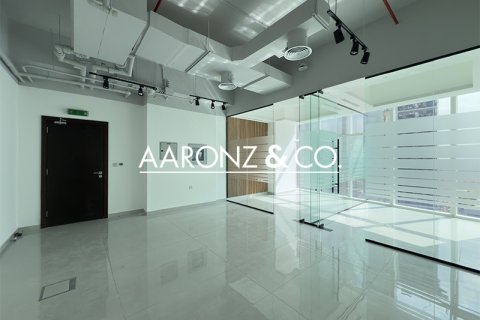 Kantoor te koop in Business Bay, Dubai, VAE 47.2 vr.m., nr 670664 - foto 1