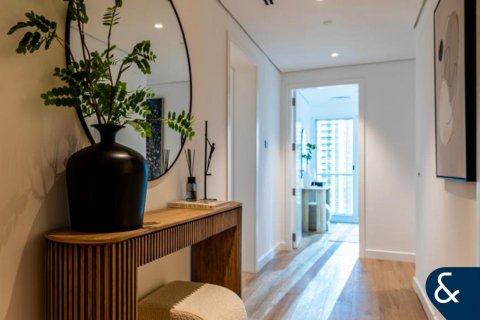 Apartment til salg i Jumeirah Lake Towers, Dubai, UAE 1 soveværelse, 132 kvm № 670981 - foto 8