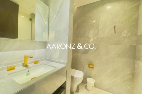 Apartamento en alquiler en Palm Jumeirah, Dubai, EAU 3 dormitorios, 216 m2 № 670685 - foto 20