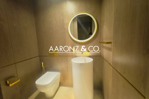 Apartamento en alquiler en Palm Jumeirah, Dubai, EAU 3 dormitorios, 216 m2 № 670685 - foto 19