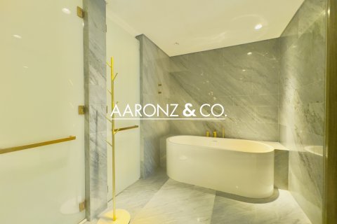 Apartamento en alquiler en Palm Jumeirah, Dubai, EAU 3 dormitorios, 216 m2 № 670685 - foto 26