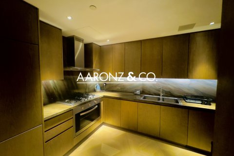 Apartamento en alquiler en Palm Jumeirah, Dubai, EAU 3 dormitorios, 216 m2 № 670685 - foto 18