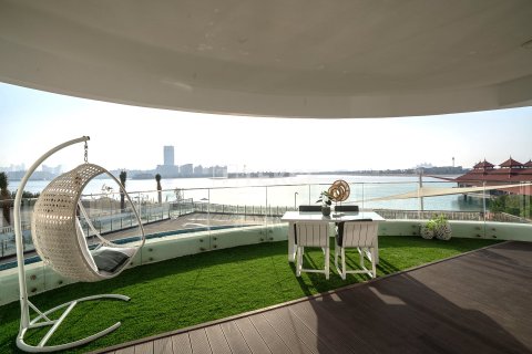 Apartment til salg i Palm Jumeirah, Dubai, UAE 2 soveværelser, 148 kvm № 706431 - foto 14