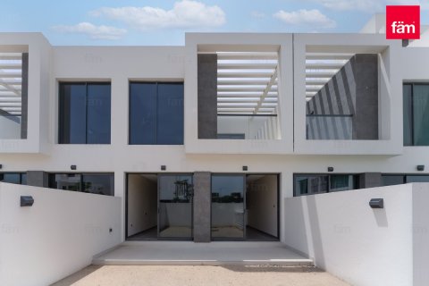 Villetta a schiera in affitto a Dubai, EAU 3 camere da letto, 138 mq. № 705858 - foto 6