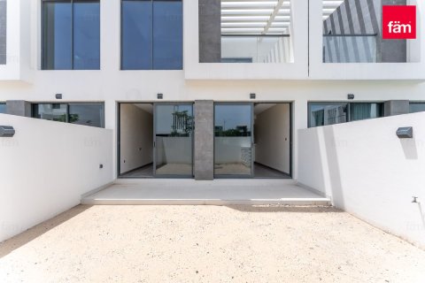 Villetta a schiera in affitto a Dubai, EAU 3 camere da letto, 138 mq. № 705858 - foto 24