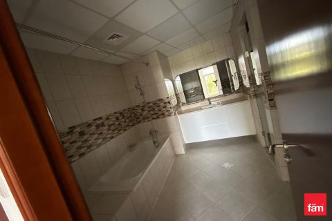 Byt v Motor City, Dubai, SAE 3 ložnice, 198.9 m² Č.: 705869 - fotografie 9