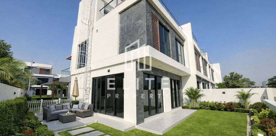 Kuća u nizu u Dubai, UAE 340 m2, 6 spavaćih soba Br. 736198