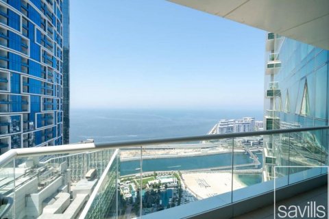 Apartment in Jumeirah Beach Residence, Dubai, UAE 3 bedrooms, 210 sq.m. № 635375 - photo 1