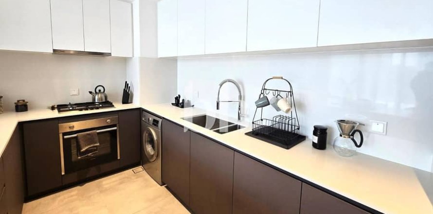 آپارتمان در Aljada، Sharjah ، امارات متحده عربی 2 خوابه ، 112 متر مربع. شماره 642919