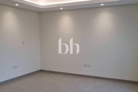 Al Rahmaniya, Sharjah, UAE의 판매용 빌라 침실 3개, 255제곱미터 번호 642922 - 사진 17