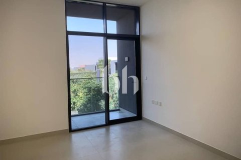Radový dom v Tilal City, Sharjah, SAE 4 spálne, 246 m2 č. 642917 - Fotografia 5