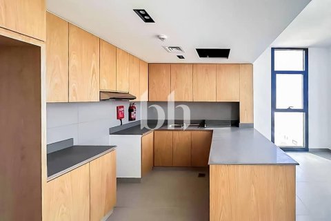 Apartment in Muwaileh, Sharjah, UAE 1 bedroom, 66 sq.m. № 642918 - photo 2
