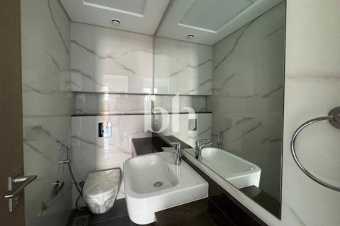 Shtëpi në qytet në Al Rahmaniya, Sharjah, Emiratet e Bashkuara Arabe 3 dhoma gjumi, 283 m2. № 642923 - Foto 12