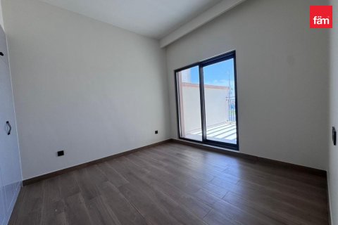 Kaupunkipientalo Dubai, Arabiemiraatit 4 makuuhuonetta, 144.3 m2 № 758532 - kuva 2