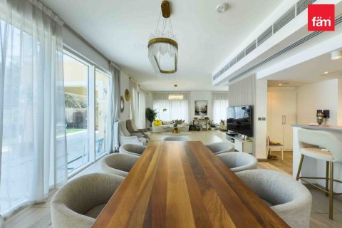 Dubai, BAE’de kiralık вилла 4 yatak odası, 511.2 m&sup2; No 641679 - fotoğraf 6