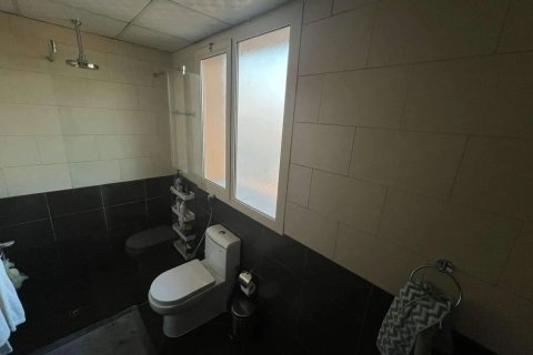 Apartman u Dubai, UAE 2 spavaćih soba, 122 m2 Br. 726711 - fotografija 9